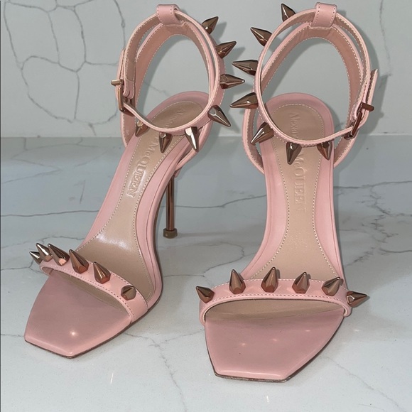 Alexander McQueen Pink Studded Heels - Picture 5 of 5
